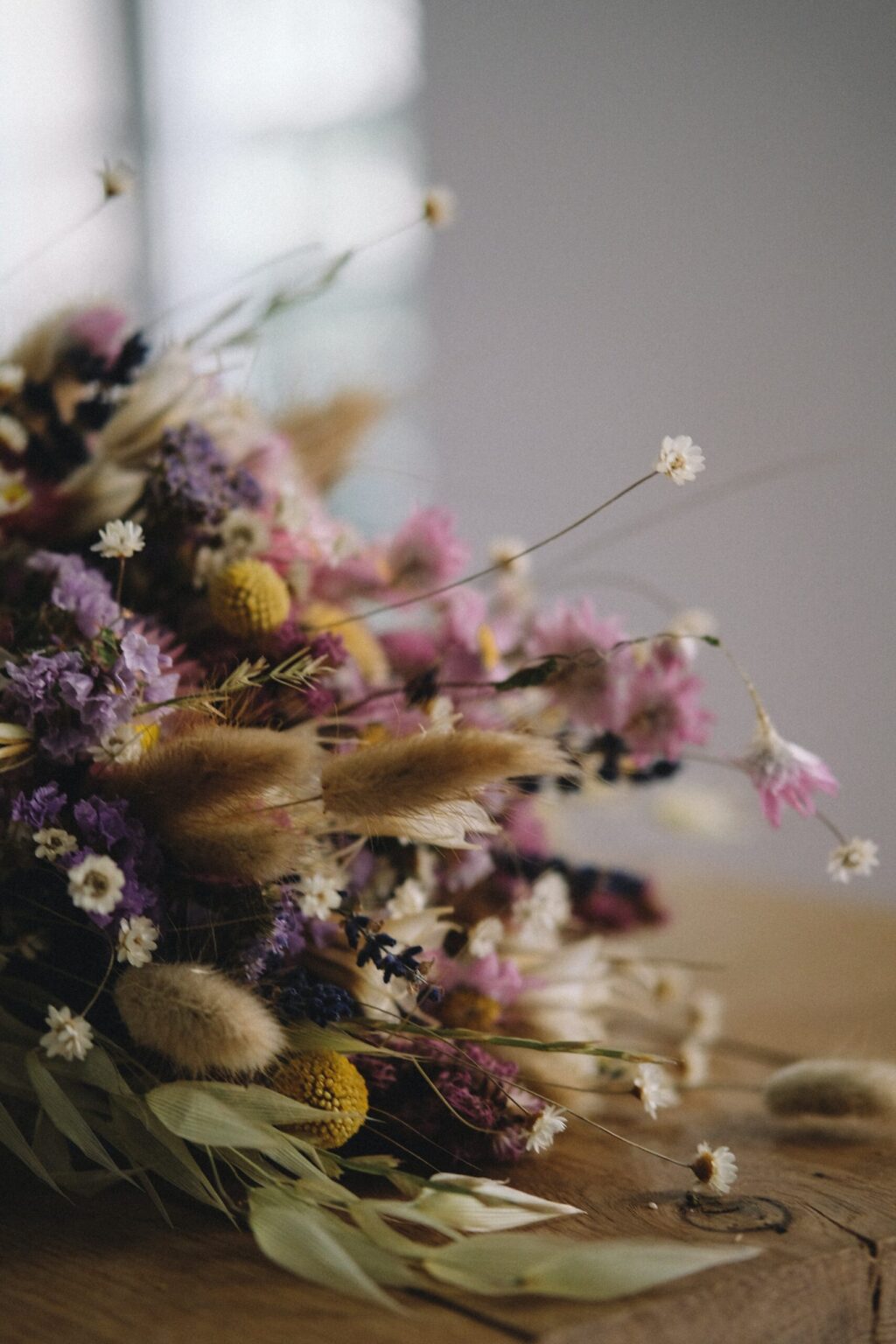 6 conseils pour coiffer et entretenir les fleurs séchées 6 conseils pour coiffer et entretenir les fleurs séchées