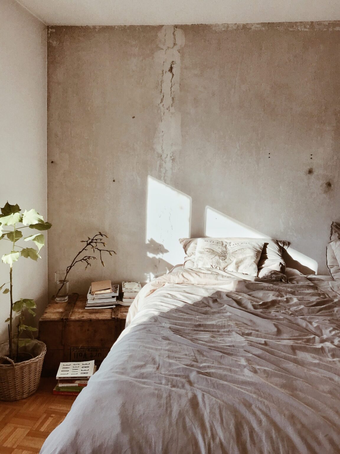 Quel est le meilleur endroit pour mettre un miroir dans votre chambre ? Quel est le meilleur endroit pour mettre un miroir dans votre chambre ?