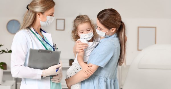 Covid long chez l'enfant : indications des pédiatres sur les suites de la maladie