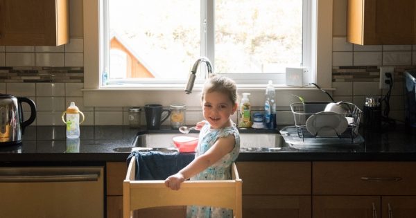 Qu'est-ce que la Tour d'apprentissage Montessori et comment l'utiliser ?