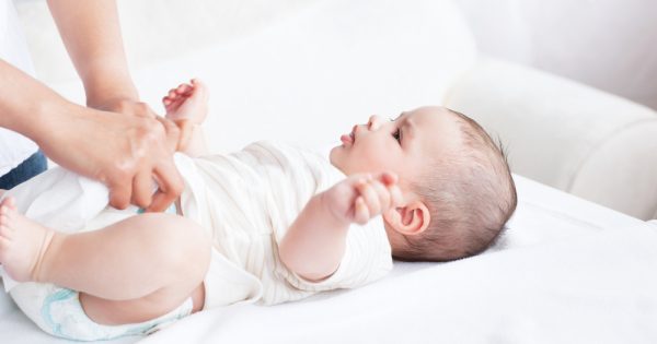 Hygiène du bébé : le zizi » fermé « , que faire ? Hygiène du bébé : le zizi " fermé ", que faire ?