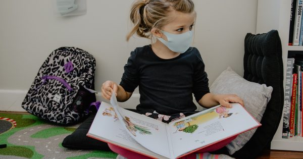 Pourquoi la lecture de livres peut aider les enfants pendant la pandémie Pourquoi la lecture de livres peut aider les enfants pendant la pandémie