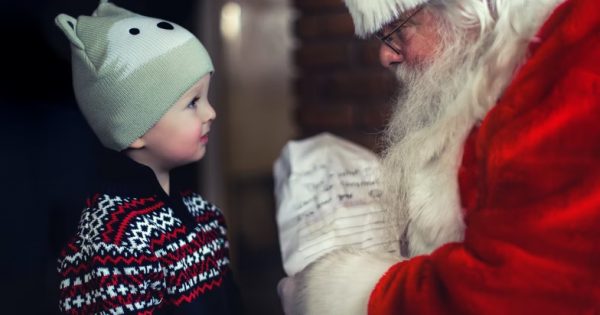 Si votre enfant découvre que le Père Noël n’existe pas… Si votre enfant découvre que le Père Noël n'existe pas...