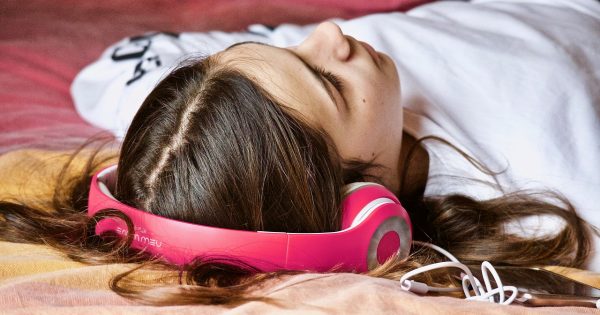 Adolescents silencieux et perturbés : comment les aider ?