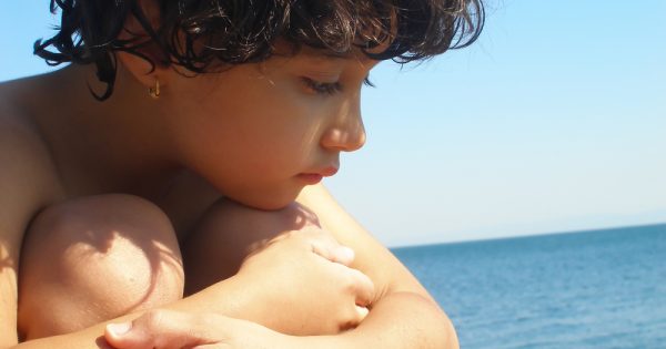 Davantage d’enfants se perdent à la plage : les parents sont distraits par les téléphones portables Davantage d'enfants se perdent à la plage : les parents sont distraits par les téléphones portables