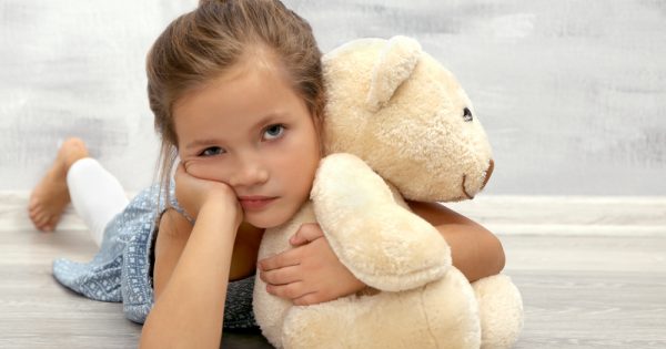 Écoles fermées, enfants contraints de rester à la maison : mais selon les psychologues, l'ennui est aussi bon pour la santé