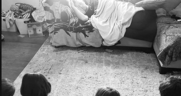 L'idée ingénieuse d'un papa pour faire une sieste