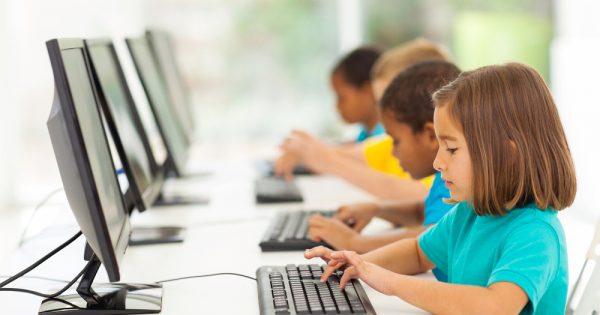 L'informatique à l'école à partir de 2022 : coder dès l'école primaire