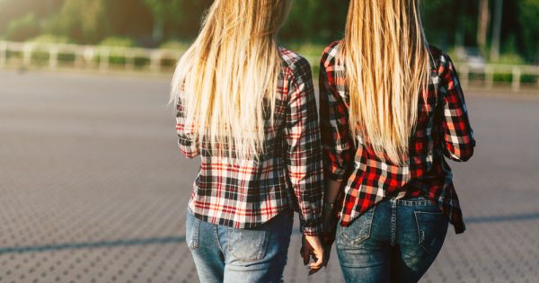 Avoir une sœur nous rend meilleurs !