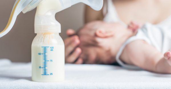 Ce geste précieux de donner du lait maternel Ce geste précieux de donner du lait maternel