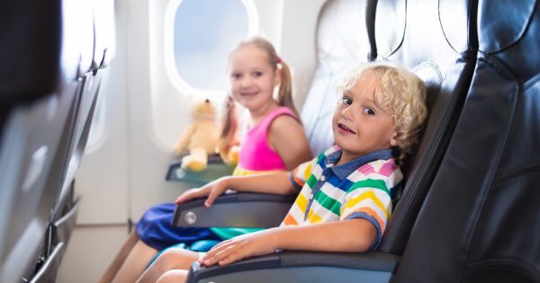 Enfants dans les avions, mode d’emploi Enfants dans les avions, mode d'emploi
