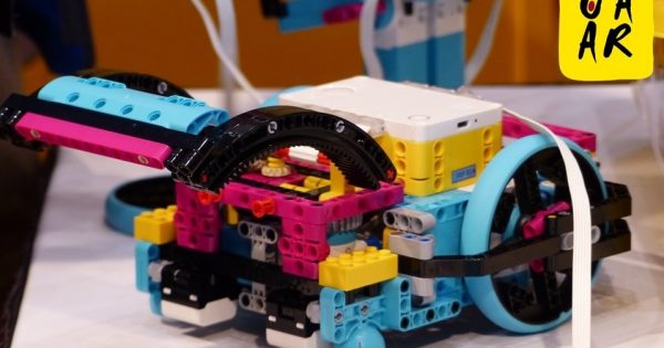 Heure alternative de la religion : kits de robotique Lego offerts par l’union athée Heure alternative de la religion : kits de robotique Lego offerts par l'union athée