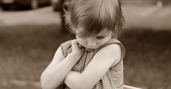 Que faire si mon enfant souffre de mutisme sélectif ? Que faire si mon enfant souffre de mutisme sélectif ?