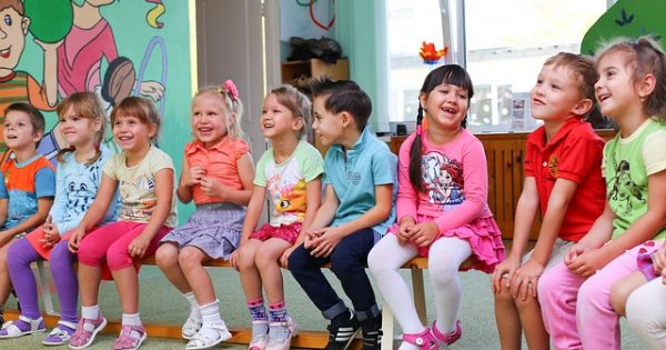 Milan : les enfants sont verbalisés pour être allés aux toilettes. En voici la raison.