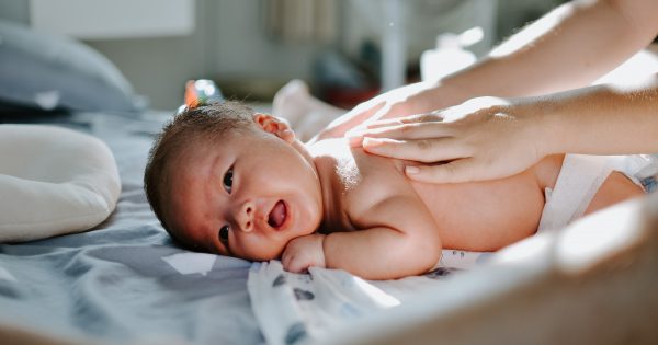 Une peau de bébé saine ? Voici comment la protéger