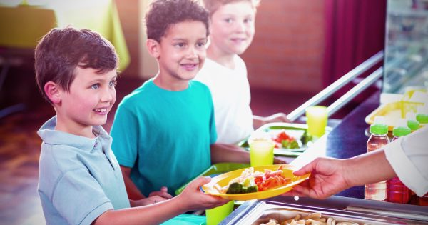 Enfants et nutrition : une école de Bergame met la journée verte au menu Enfants et nutrition : une école de Bergame met la journée verte au menu