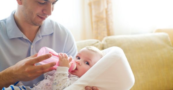 Guide de l'alimentation au lait maternisé : ce qu'il faut savoir