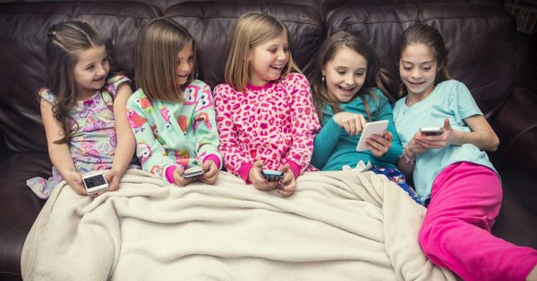 De plus en plus de parents disent non aux soirées pyjama : la raison expliquée sur TikTok De plus en plus de parents disent non aux soirées pyjama : la raison expliquée sur TikTok