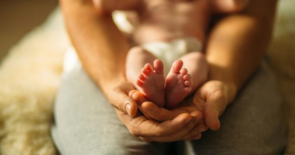 Nouveau congé parental : un mois supplémentaire payé à 80 %. Nouveau congé parental : un mois supplémentaire payé à 80 %.