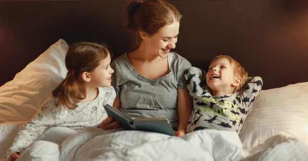 Parents et enfants : l'importance des contes de fées