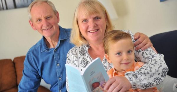 Mère à 48 ans après 18 fausses couches : l’histoire de Louise Mère à 48 ans après 18 fausses couches : l'histoire de Louise