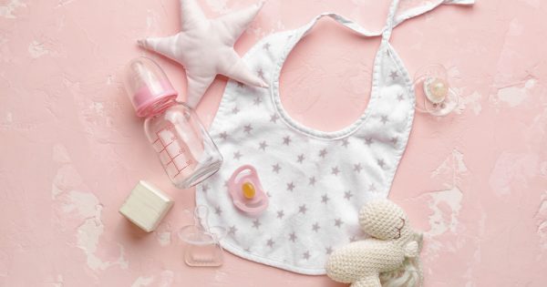 Liste de naissance ? Faites-le en ligne sur Amazon et économisez ! Liste de naissance ? Faites-le en ligne sur Amazon et économisez !