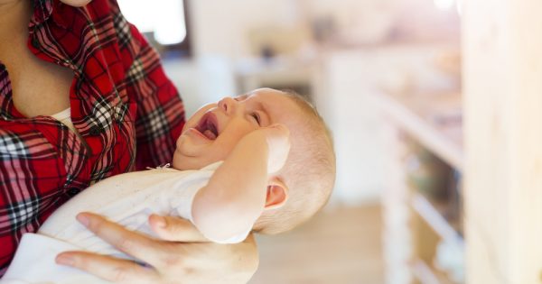 Comment calmer les pleurs de bébé ?