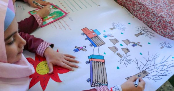 L'Iran et les écoles de filles : des filles empoisonnées "intentionnellement".