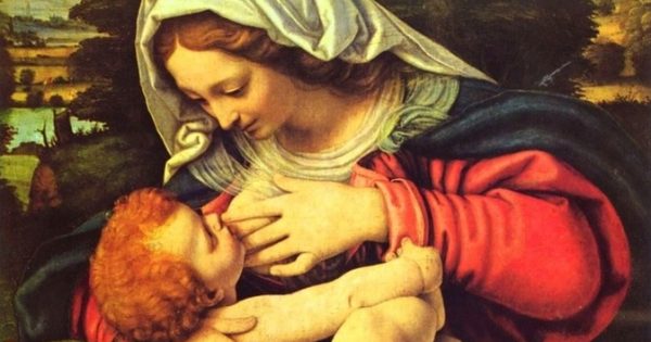 Pendant les vacances, peut-on allaiter à l'église ?