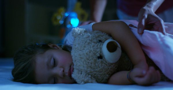 Que faire si l'enfant se découvre la nuit