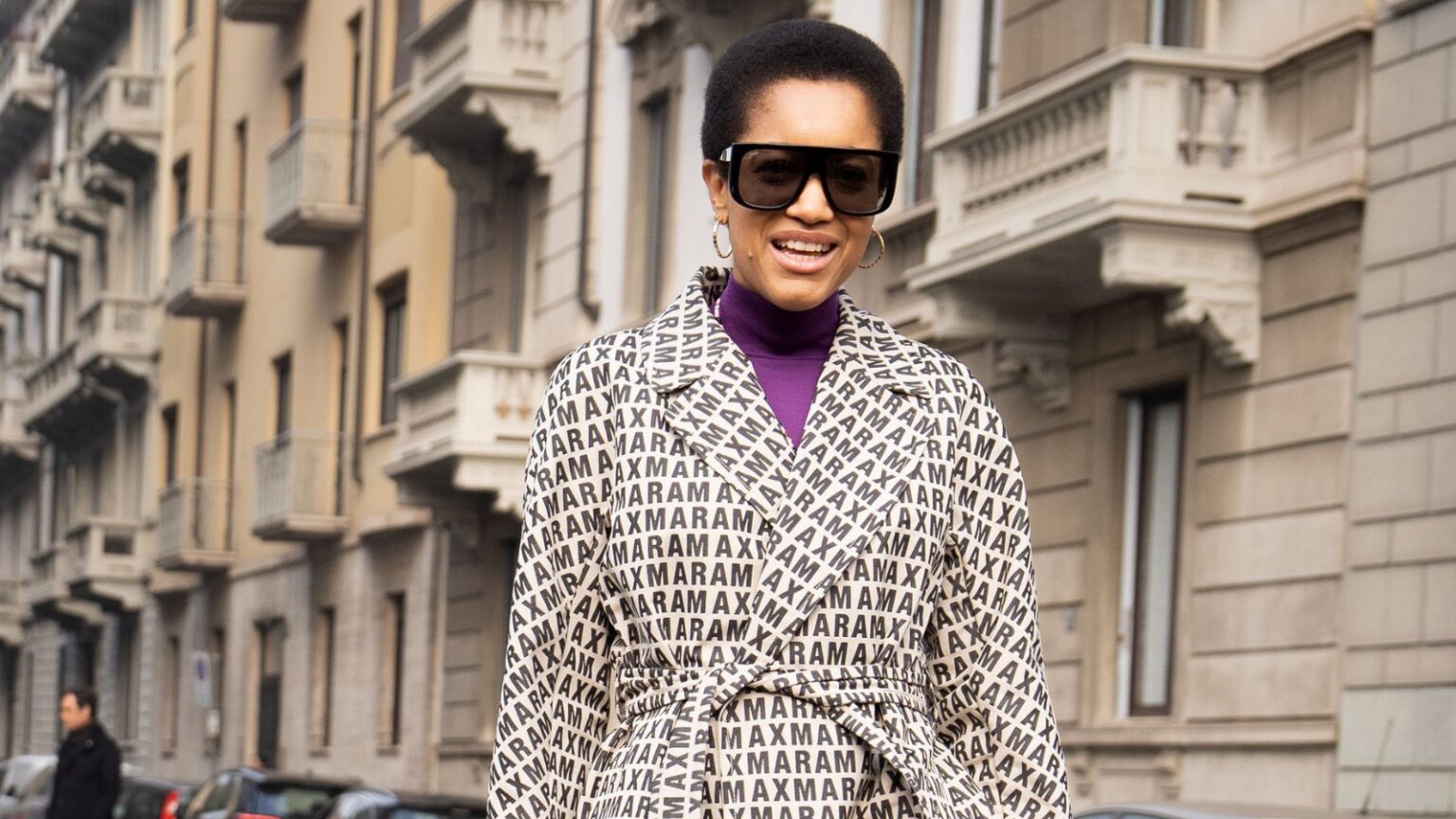 La tendance du drapé : le détail chic qui envahit la mode cette année