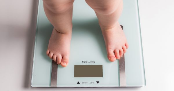 Obésité et contrôle du poids dans l'enfance