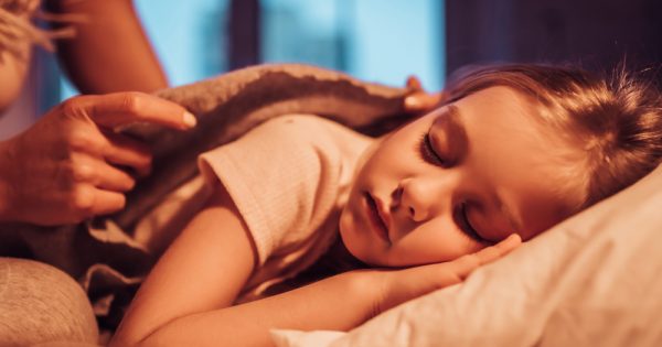 Enfants et somnambulisme : que faire si votre enfant est somnambule ?