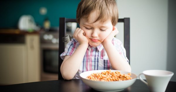 Troubles de l'alimentation chez l'enfant : comment les reconnaître et les traiter ?