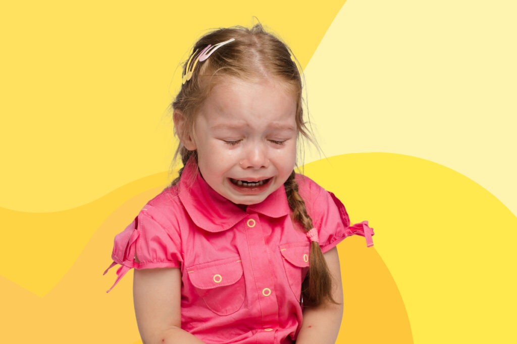Crise de colère ou effondrement : Quelle est la différence ? tantrum vs meltdown girl
