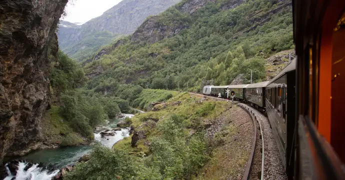 voyages ferroviaires les plus pittoresques au monde