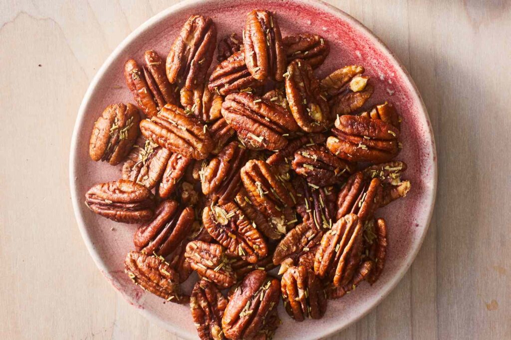 Une nouvelle étude révèle qu'une consommation quotidienne de fruits à coque peut réduire les facteurs de risque du syndrome métabolique