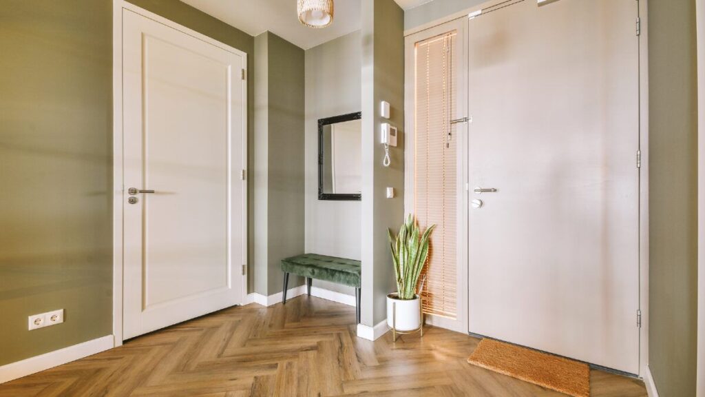 7 conseils pour décorer les entrées et les couloirs 7 tips de decoración de entradas y pasillos