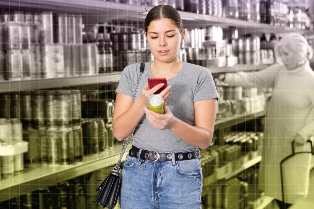 La raison sournoise pour laquelle la caféine est si difficile à trouver sur les étiquettes nutritionnelles