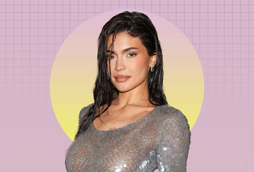 Kylie Jenner vient de lancer une ligne de sodas à la vodka sans sucre ajouté - voici notre critique honnête