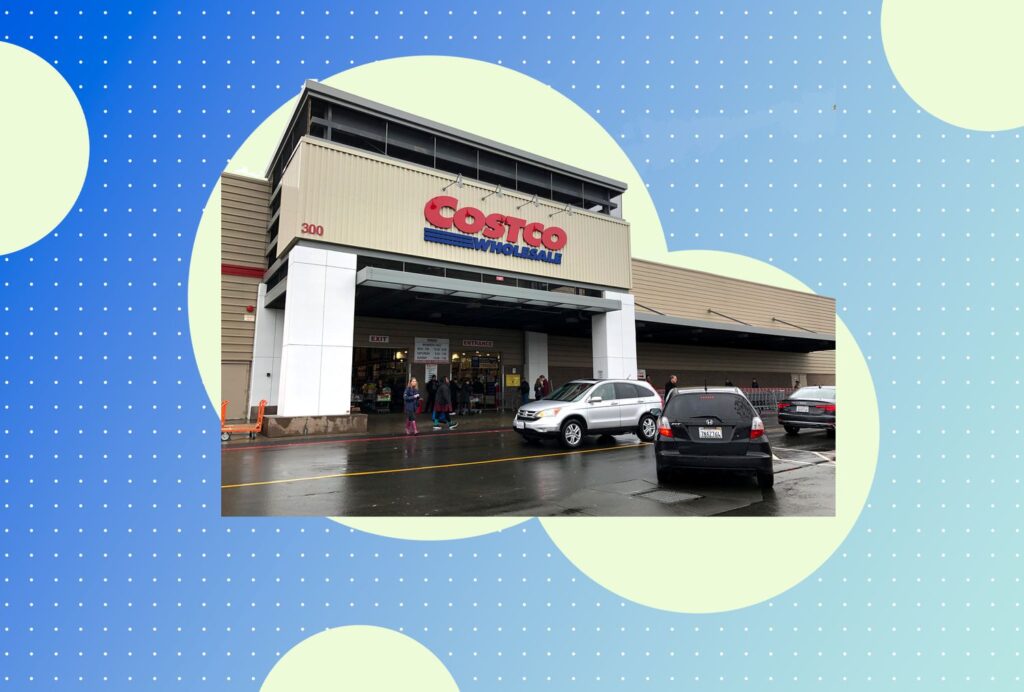 Costco vend maintenant du kimbap, et nous devons l’essayer dès que possible. Costco vend maintenant du kimbap, et nous devons l'essayer dès que possible.