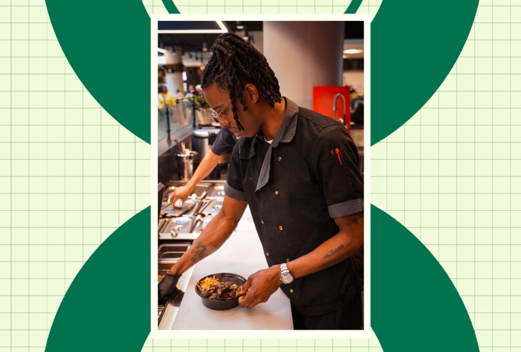 Le chef Solomon Johnson a partagé la façon la plus sous-estimée de cuisiner avec du cannabis – et il utilise un outil que vous possédez probablement. Le chef Solomon Johnson a partagé la façon la plus sous-estimée de cuisiner avec du cannabis - et il utilise un outil que vous possédez probablement.
