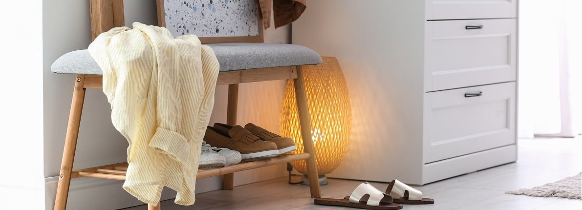 Comment décorer un petit couloir : des idées originales et modernes