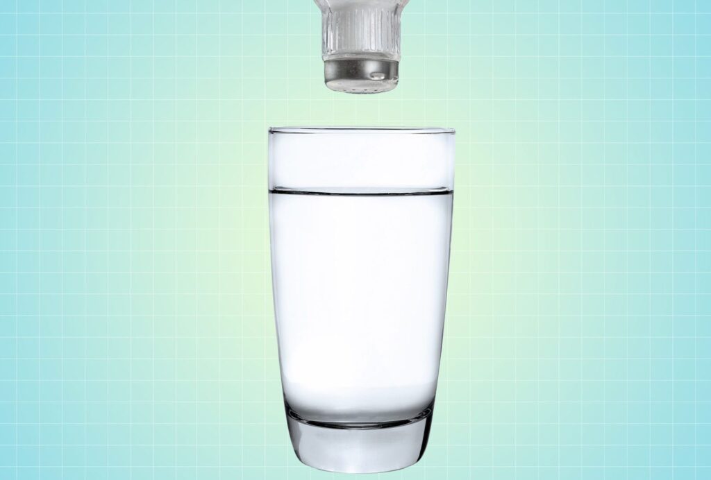 L'ajout de sel à l'eau potable contribue-t-il à l'hydratation ?