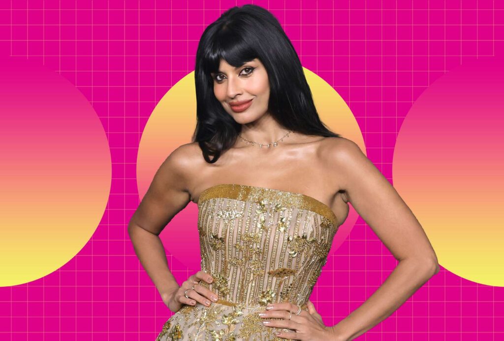 Jameela Jamil explique pourquoi elle mange ce qu'elle veut pendant ses vacances
