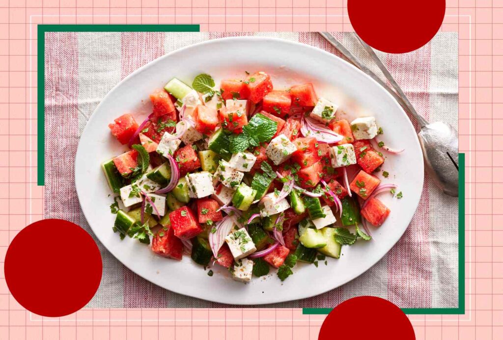 Cette salade de pastèque, concombre et feta est la perfection de l'été