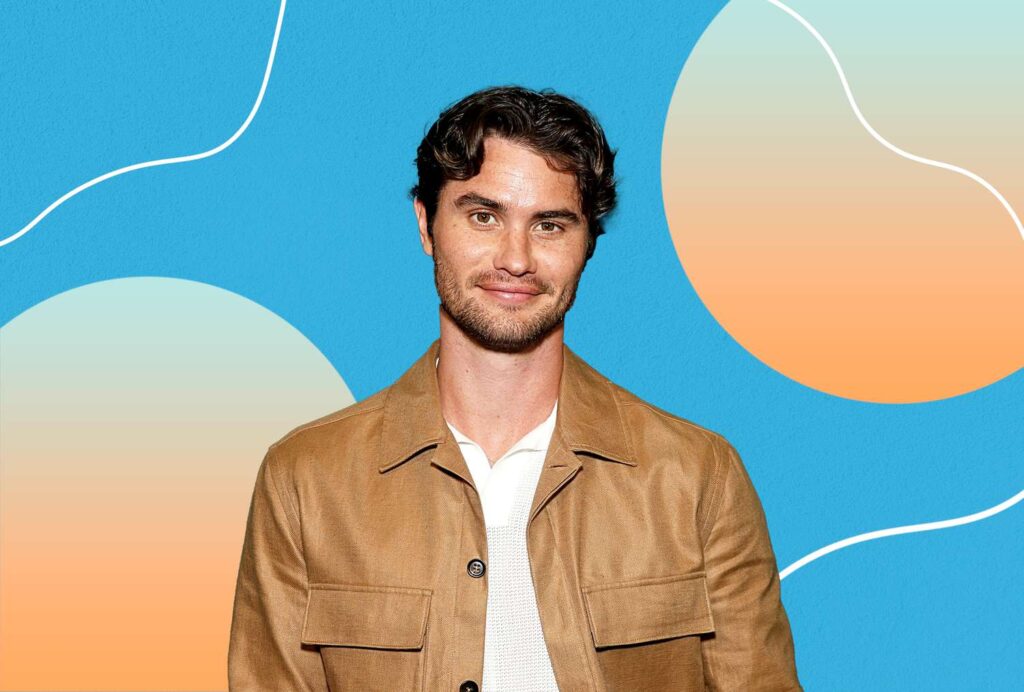 Chase Stokes partage le dîner de soirée qu'il aime préparer