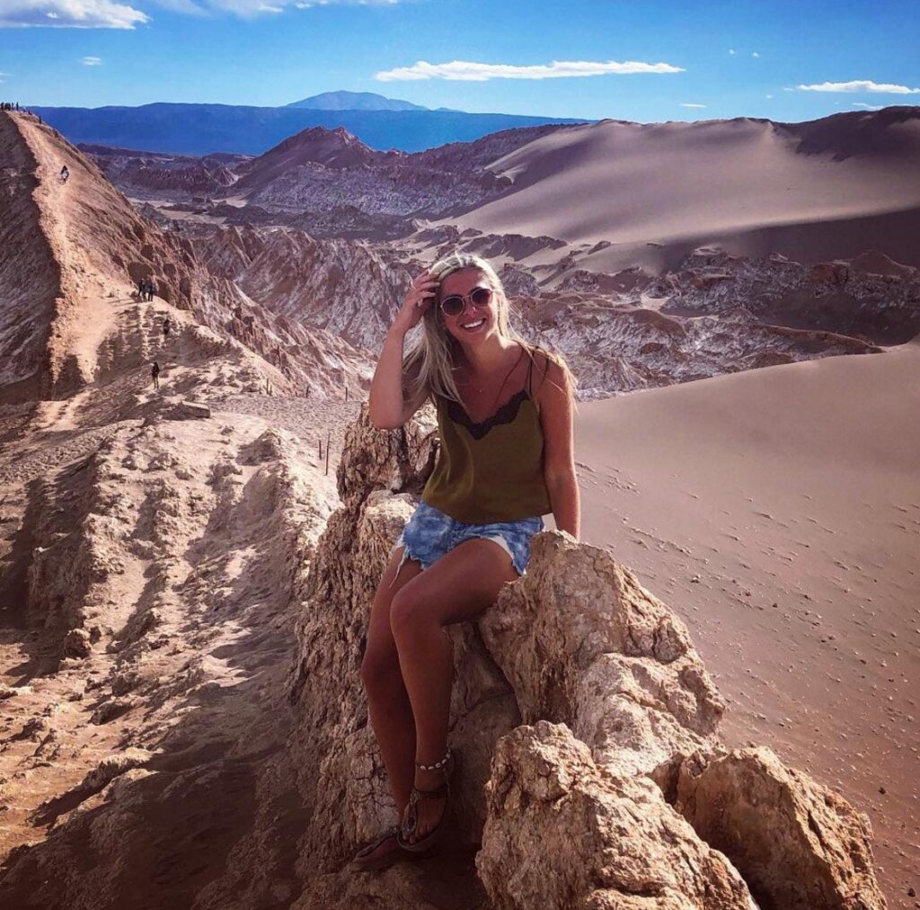 Transformer des étrangers en amis : Trouver un lien dans le désert d’Atacama au Chili Transformer des étrangers en amis : Trouver un lien dans le désert d'Atacama au Chili