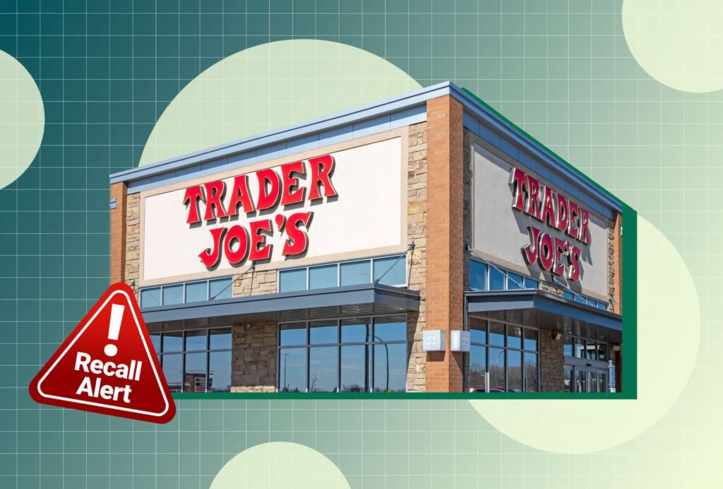 Trader Joe’s vient de rappeler une vinaigrette populaire Trader Joe's vient de rappeler une vinaigrette populaire
