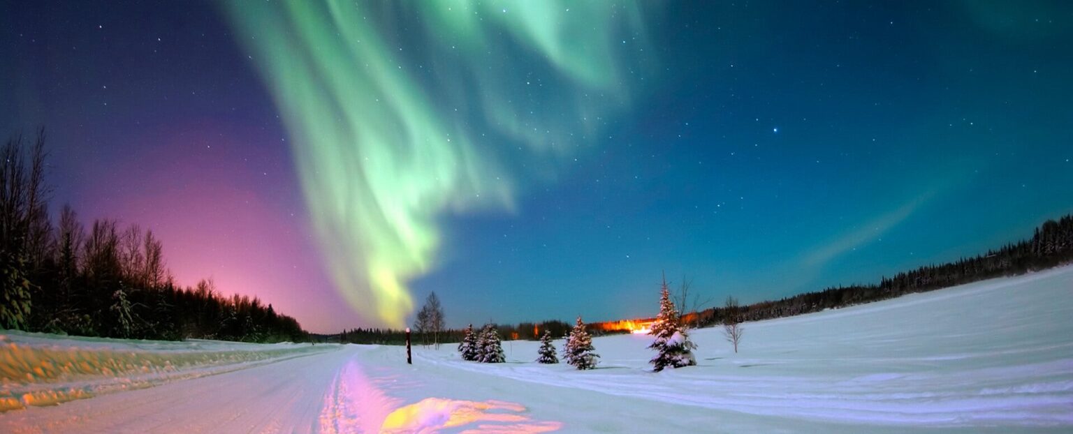 Chasing the Northern Lights: Un guide de l'un des spectacles les plus magiques de la nature